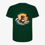 Camiseta Capybara surfer vibes (verde botella) (detrás)